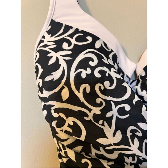 Miraclesuit 6 One Piece Swimsuit Colorblock Baroque Scroll Print Black Shaping - Picture 5 of 10